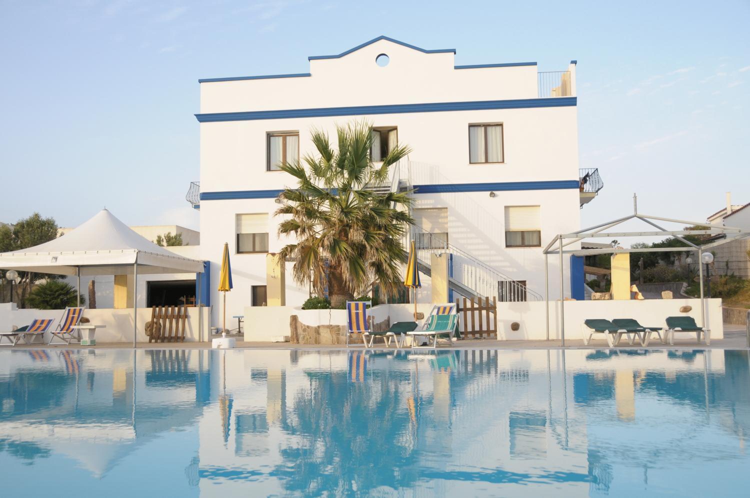 Hotel Stella Del Sud Calasetta Eksteriør bilde